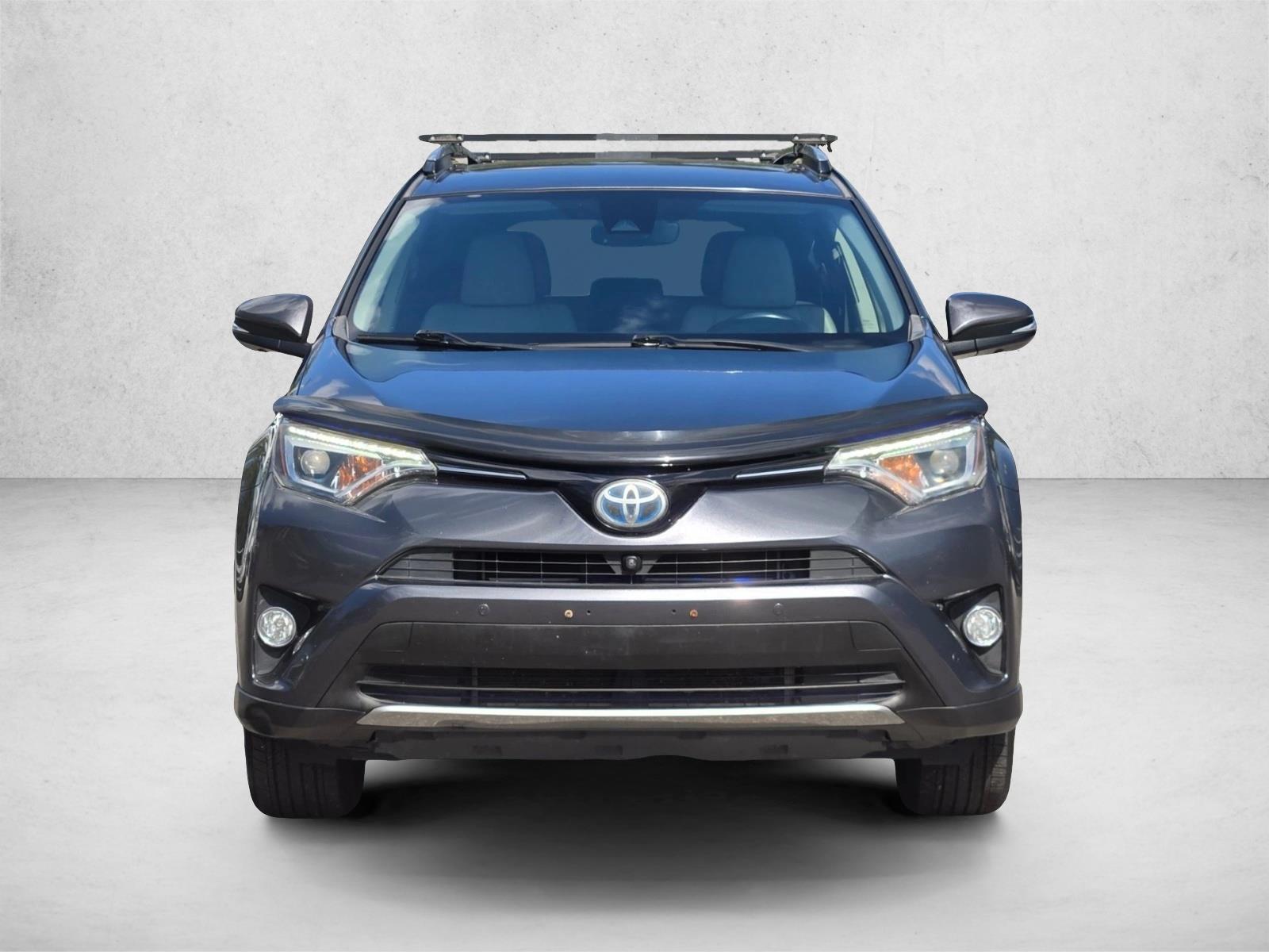 2018 Toyota RAV4 Hybrid Limited photo 2