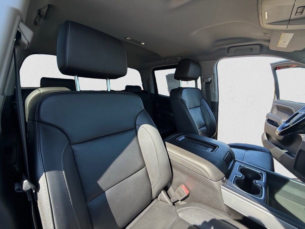 2018 Chevrolet Silverado 1500 LT photo 17