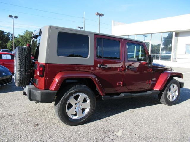 2009 Jeep Wrangler Unlimited Sahara photo 6