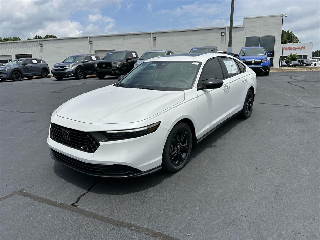 2025 Honda Accord SE photo 3
