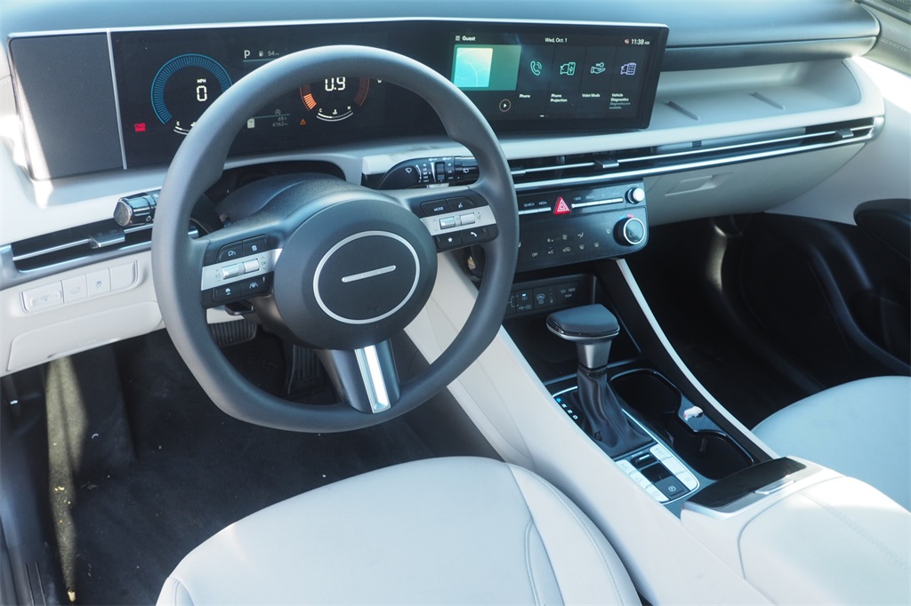 2025 Hyundai Tucson SEL photo 9
