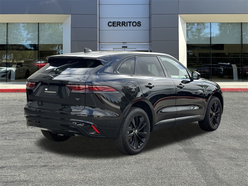 2026 Jaguar F-PACE P250 R-Dynamic S photo 3