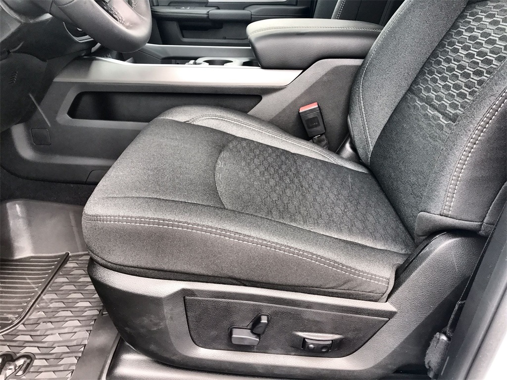2026 Ram 2500 Big Horn photo 12