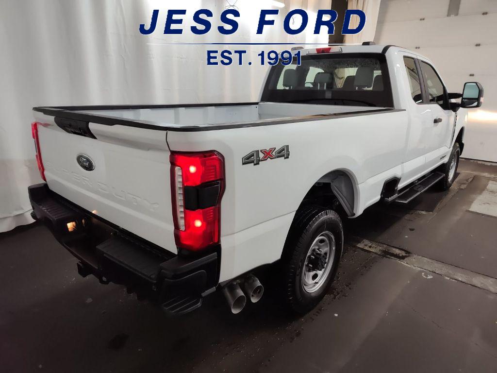 2024 Ford F-350 XL photo 2