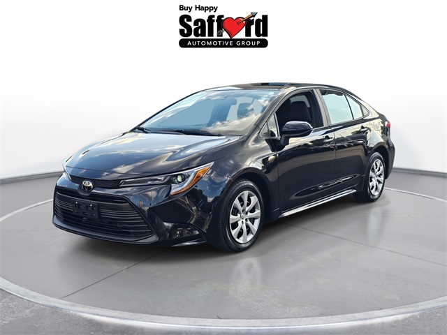 2025 Toyota Corolla LE photo 3