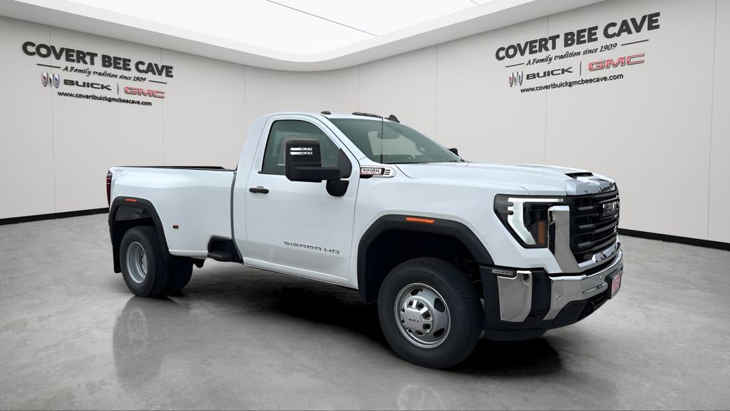 2026 GMC Sierra 3500HD Pro's photo