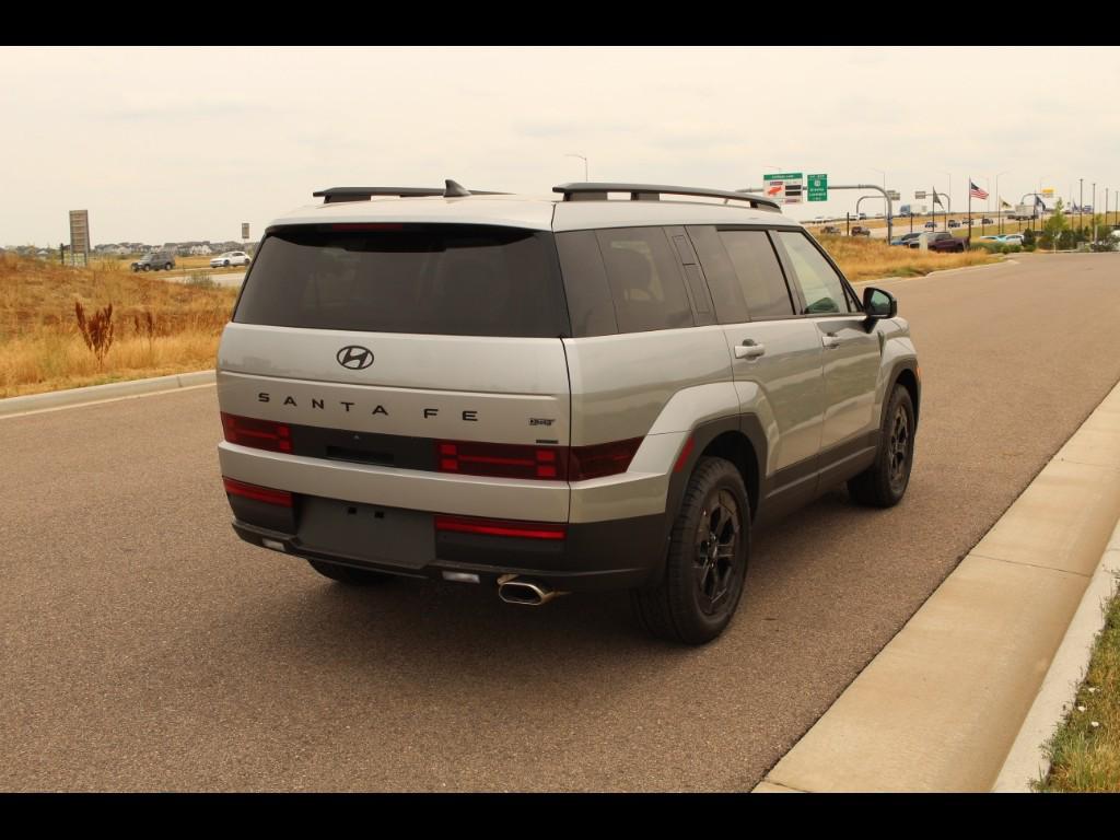 2025 Hyundai Santa Fe XRT photo 4