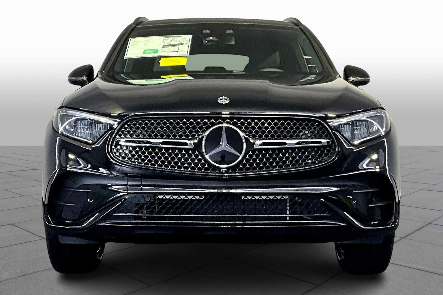 2026 Mercedes Benz GLC 350e 4MATIC photo 2