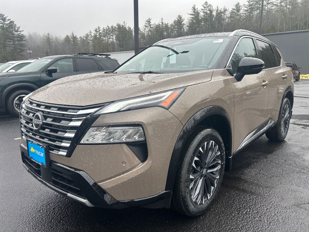 2025 Nissan Rogue Platinum photo 4