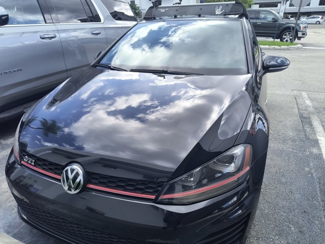 2015 Volkswagen Golf GTI S photo 2