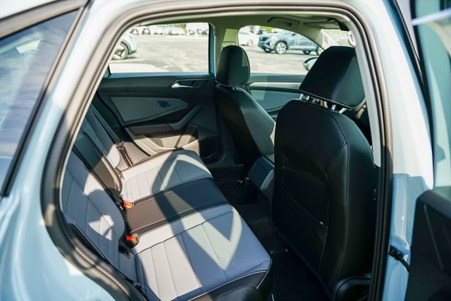 2025 Volkswagen Jetta 1.5T SE photo 26