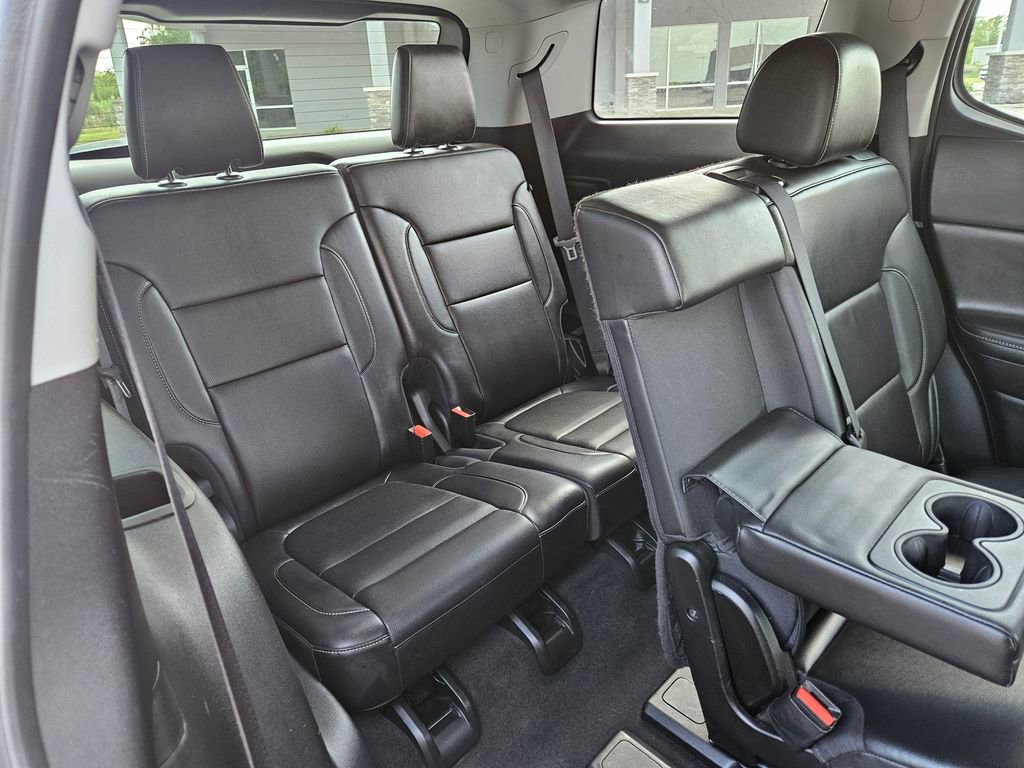 2023 Gmc Acadia SLT photo 27