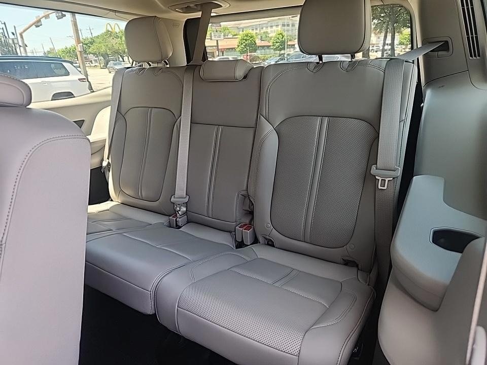 Image 9 of Pre-Owned 2022 Jeep Wagoneer Series I 4WD 4D Sport Utility