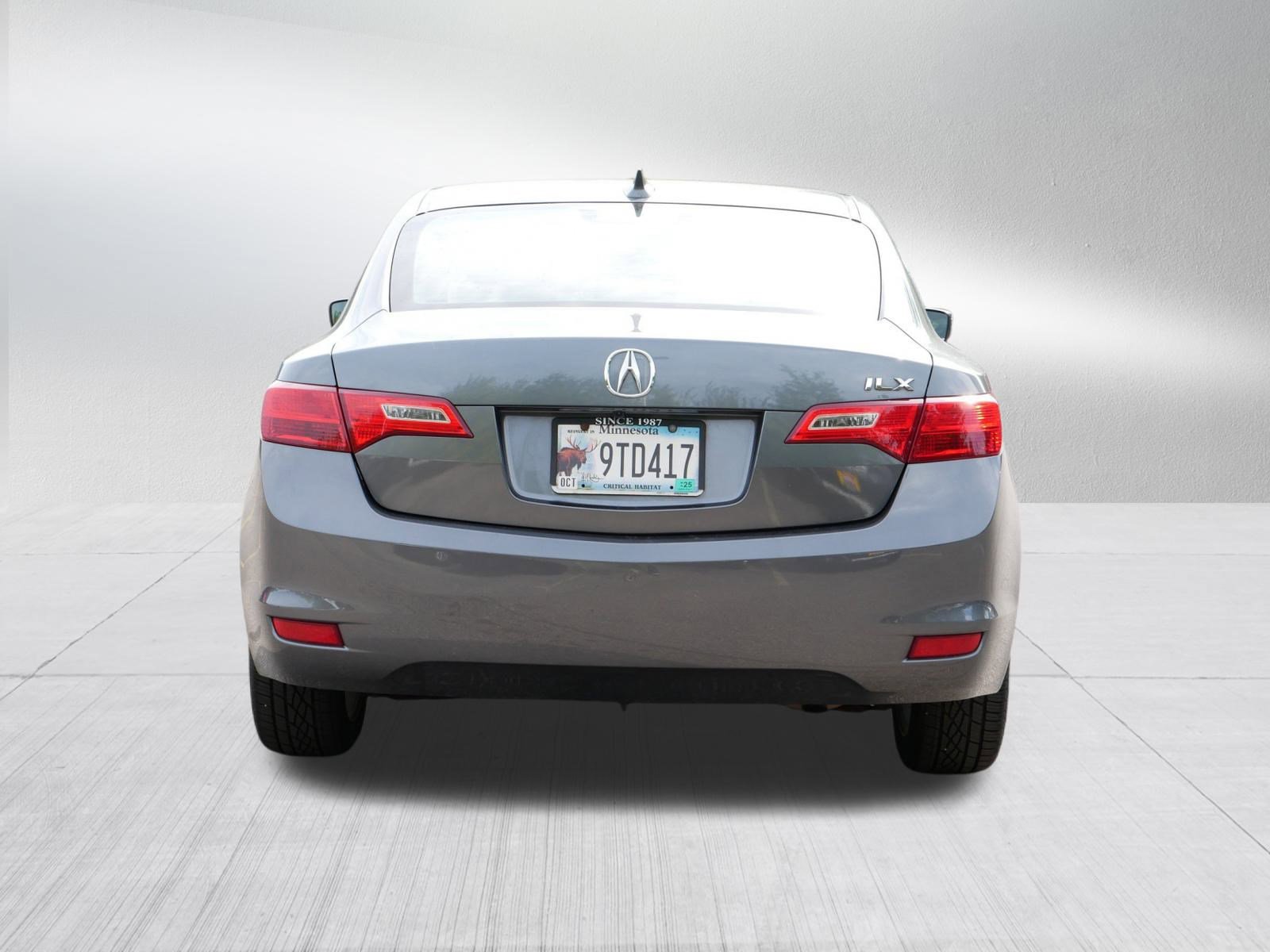 2013 Acura ILX 2.0L Premium photo 6