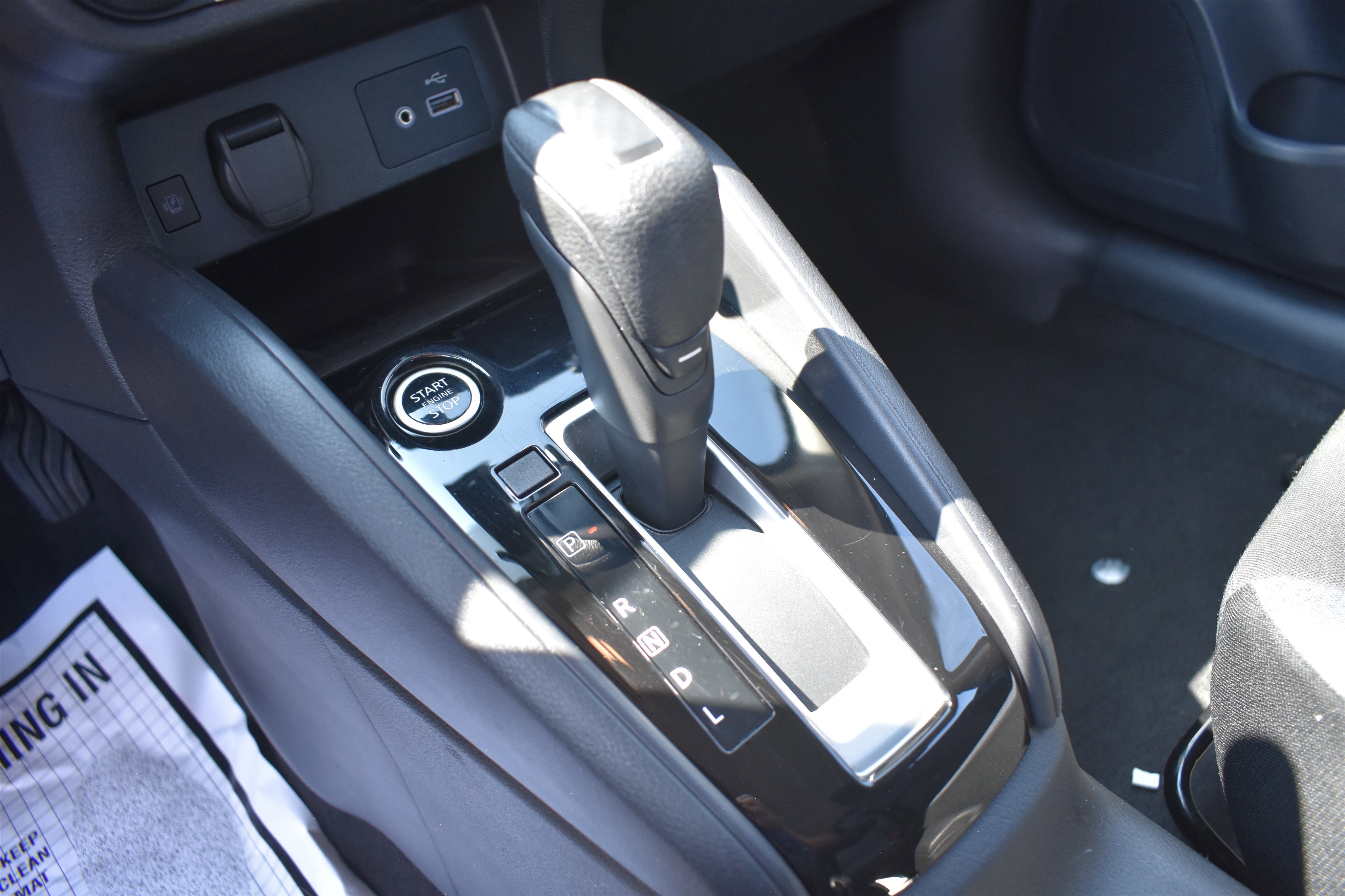 2024 Nissan Versa SV photo 16