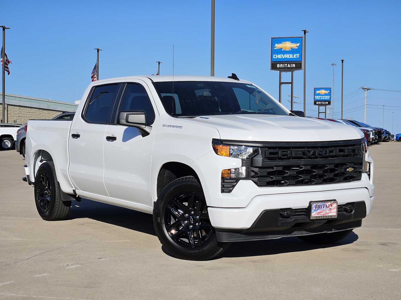 2026 Chevrolet Silverado 1500 Custom's photo