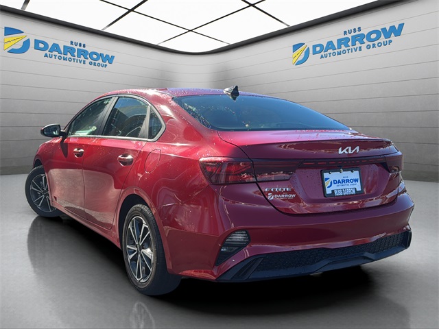 2023 Kia Forte LXS photo 3
