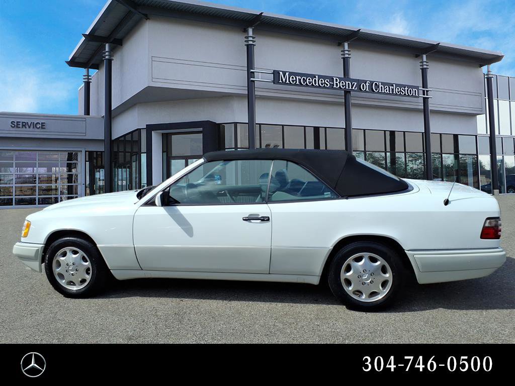 1995 Mercedes Benz E photo 4