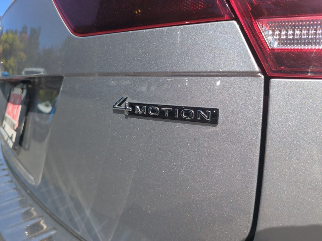 2022 Volkswagen Tiguan SE photo 5