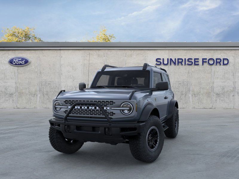 2024 Ford Bronco Badlands photo 2