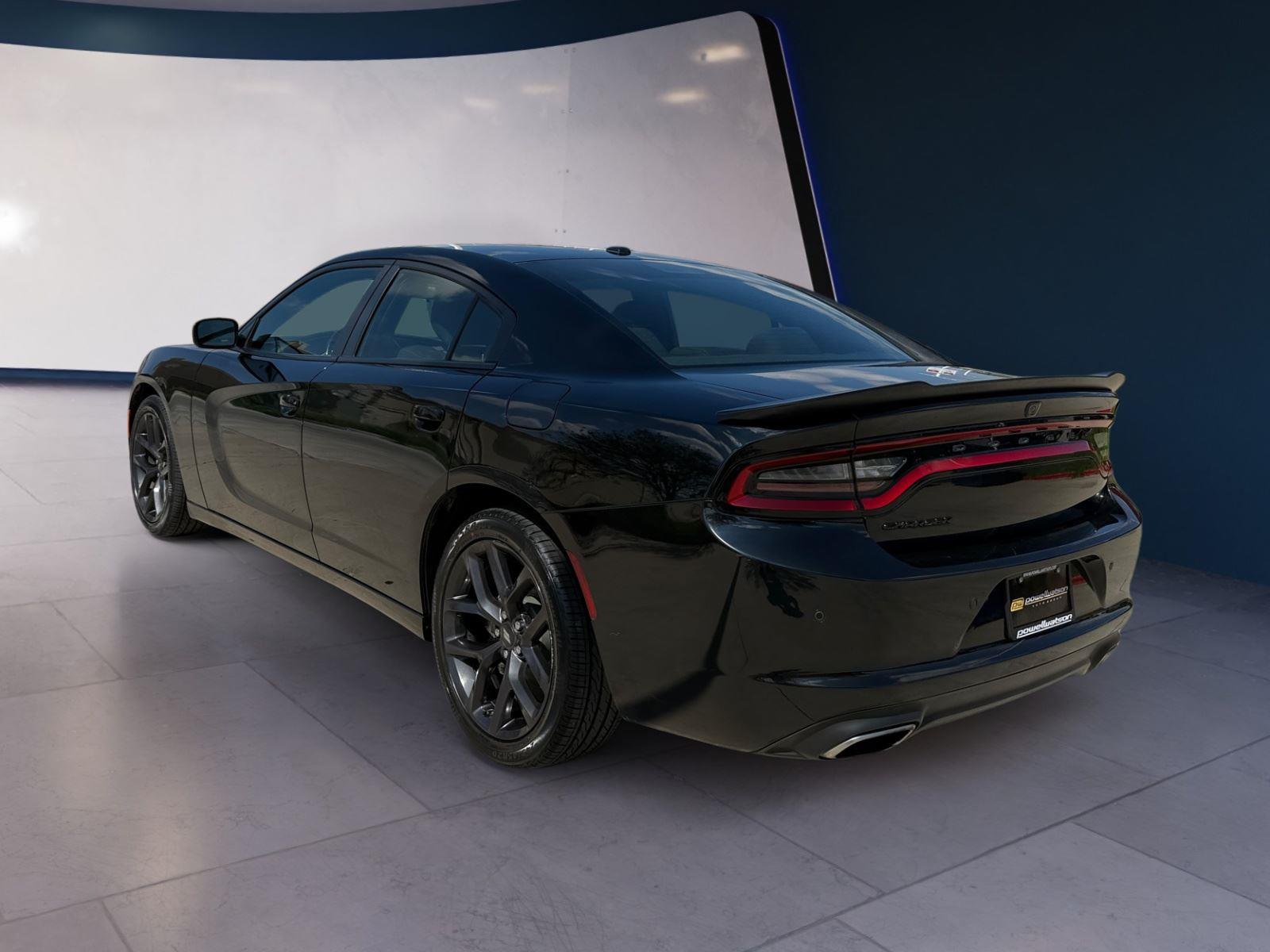 2021 Dodge Charger SXT photo 3