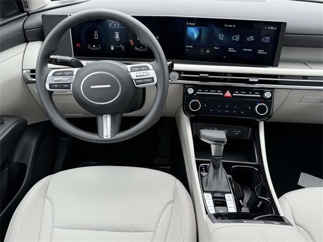 2026 Hyundai Tucson SEL photo 16