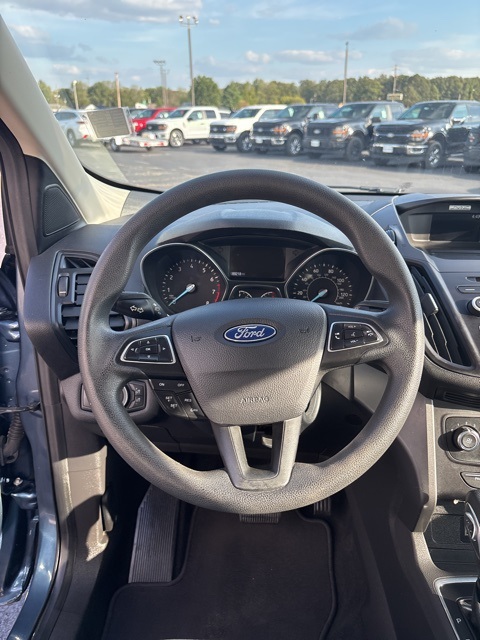 2018 Ford Escape S photo 16