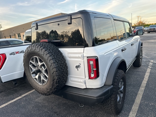 2024 Ford Bronco Badlands photo 5
