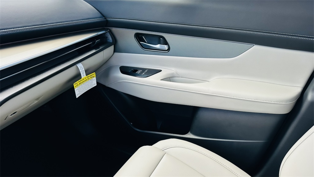2025 Nissan Murano SL photo 24