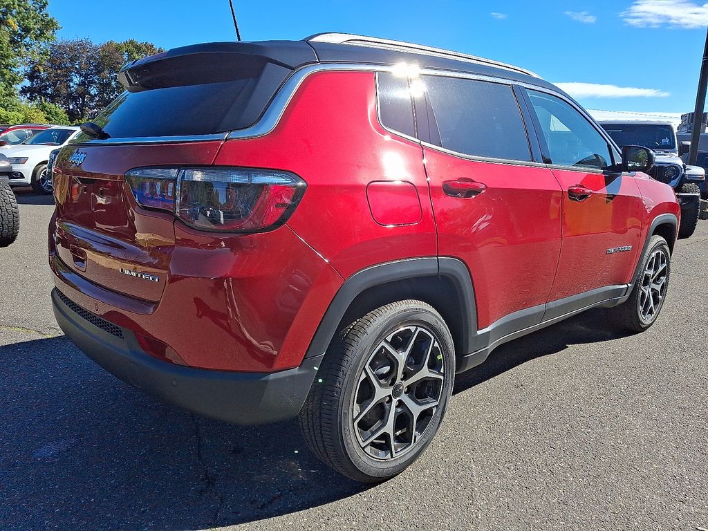 2026 Jeep Compass Limited photo 2