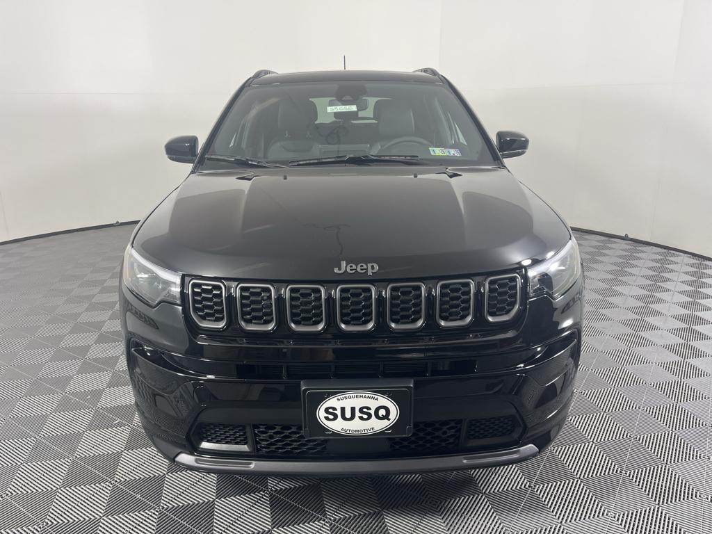 2025 Jeep Compass Limited photo 2