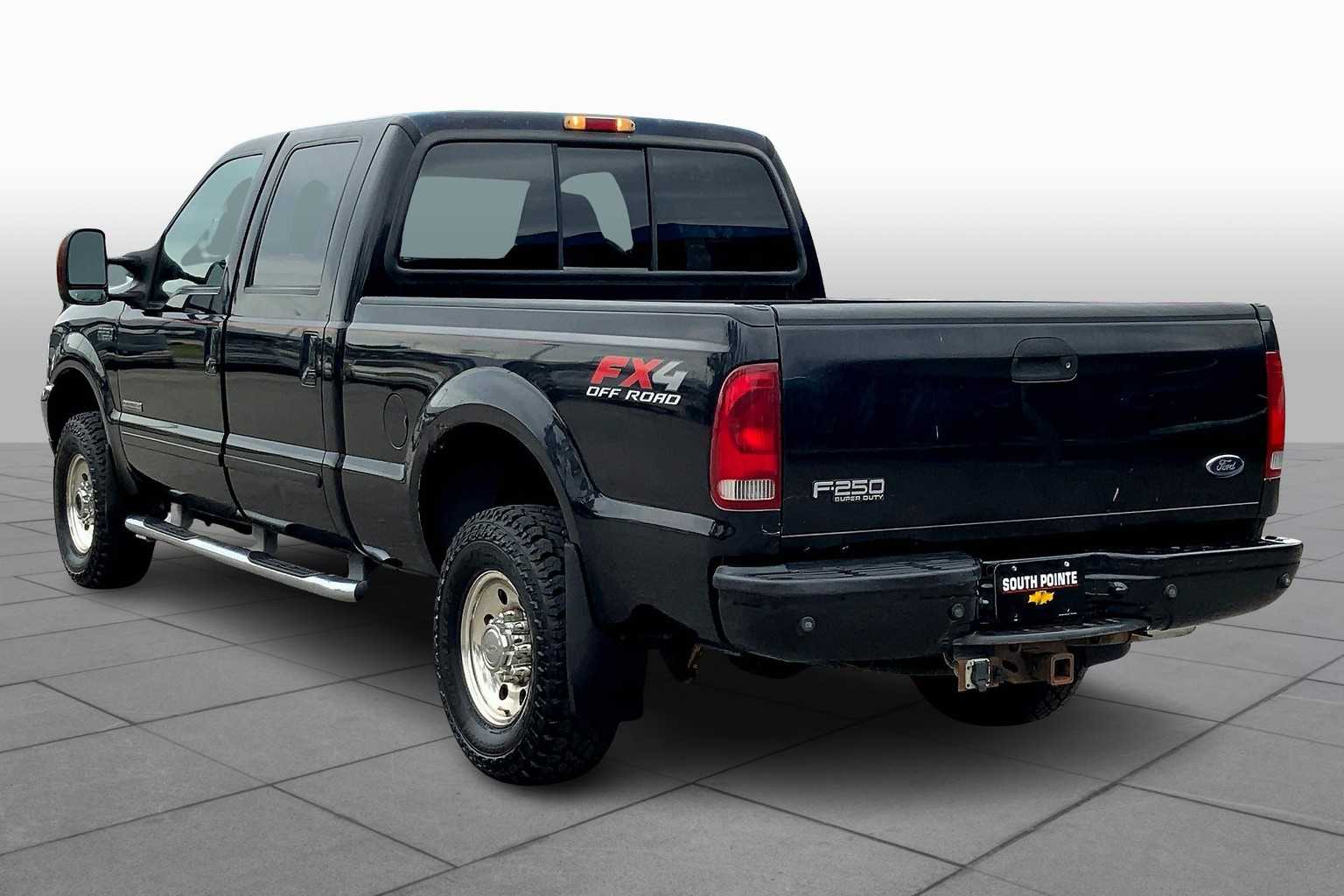 2003 Ford F-250 XLT photo 10