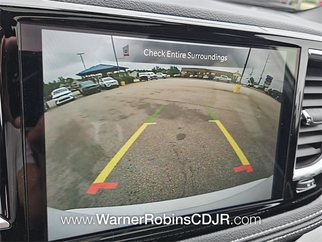 2026 Chrysler Pacifica Limited photo 19
