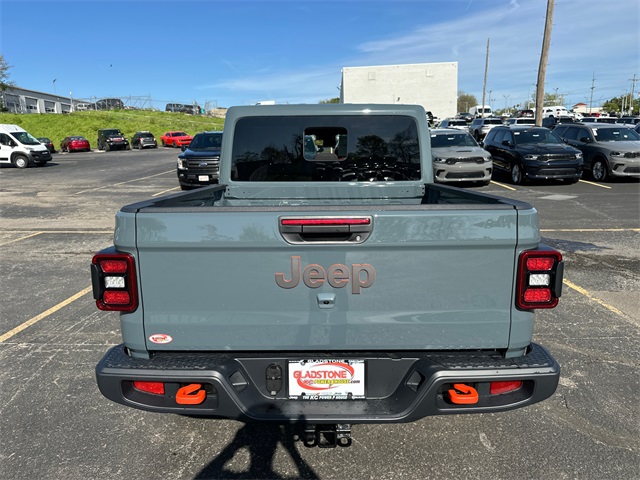 2025 Jeep Gladiator Mojave photo 8