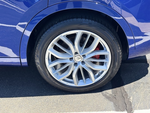 2022 Maserati Levante GT photo 22