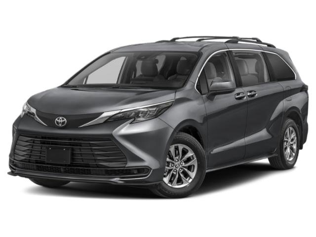 2026 Toyota Sienna LE's photo