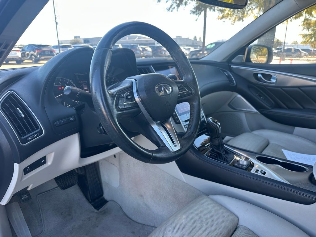 2020 Infiniti Q50 Sport photo 2