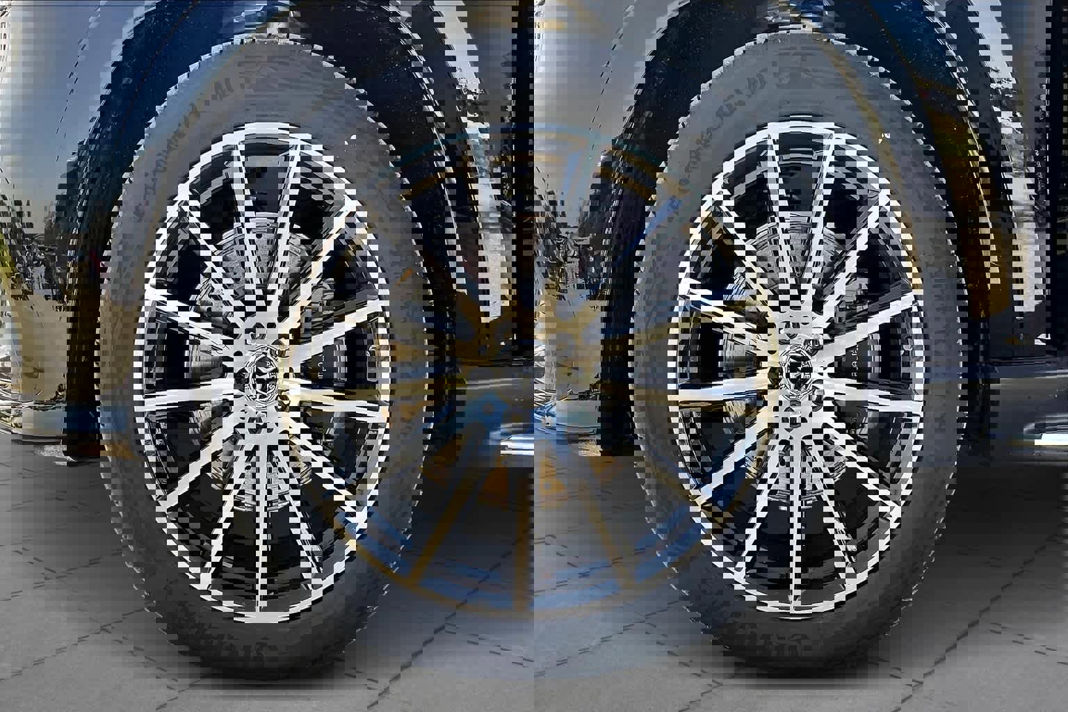2025 Mercedes Benz GLS 450 4MATIC photo 26