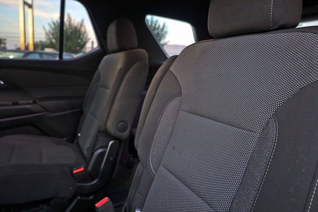 2023 Chevrolet Traverse Cloth photo 18