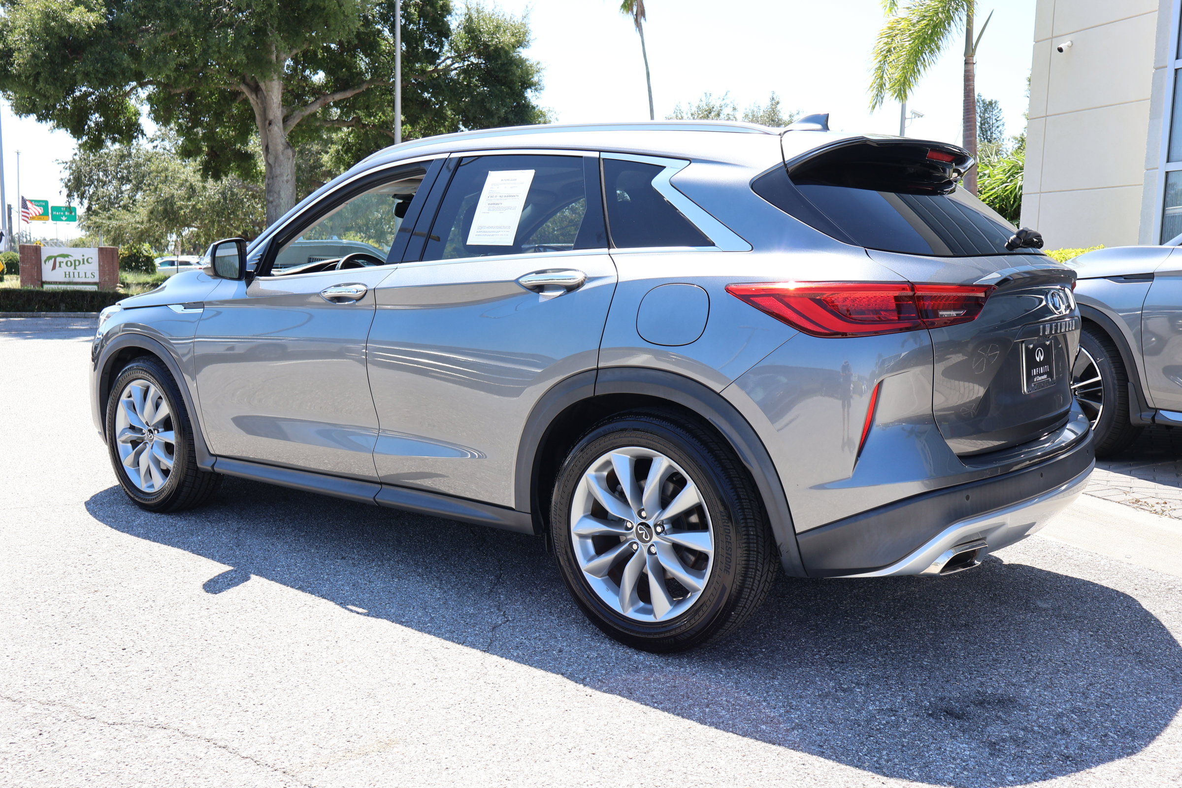 2021 Infiniti QX50 Essential photo 6