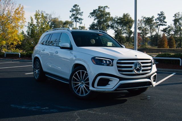 2026 Mercedes-Benz GLS