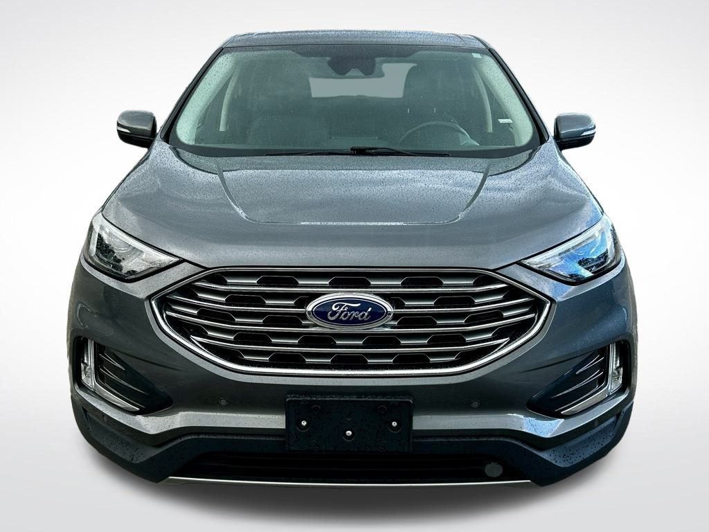 2022 Ford Edge Titanium photo 8