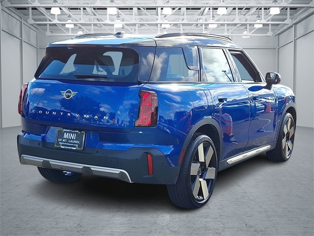 2025 Mini Countryman Base photo 4