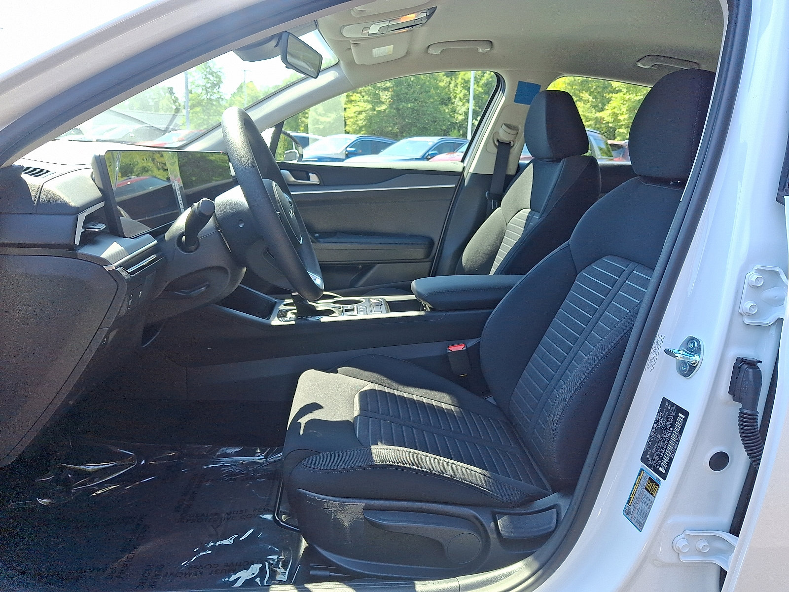 2026 Kia K5 LXS photo 6