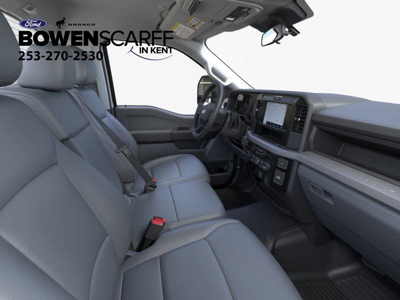 2025 Ford F-600 photo 11