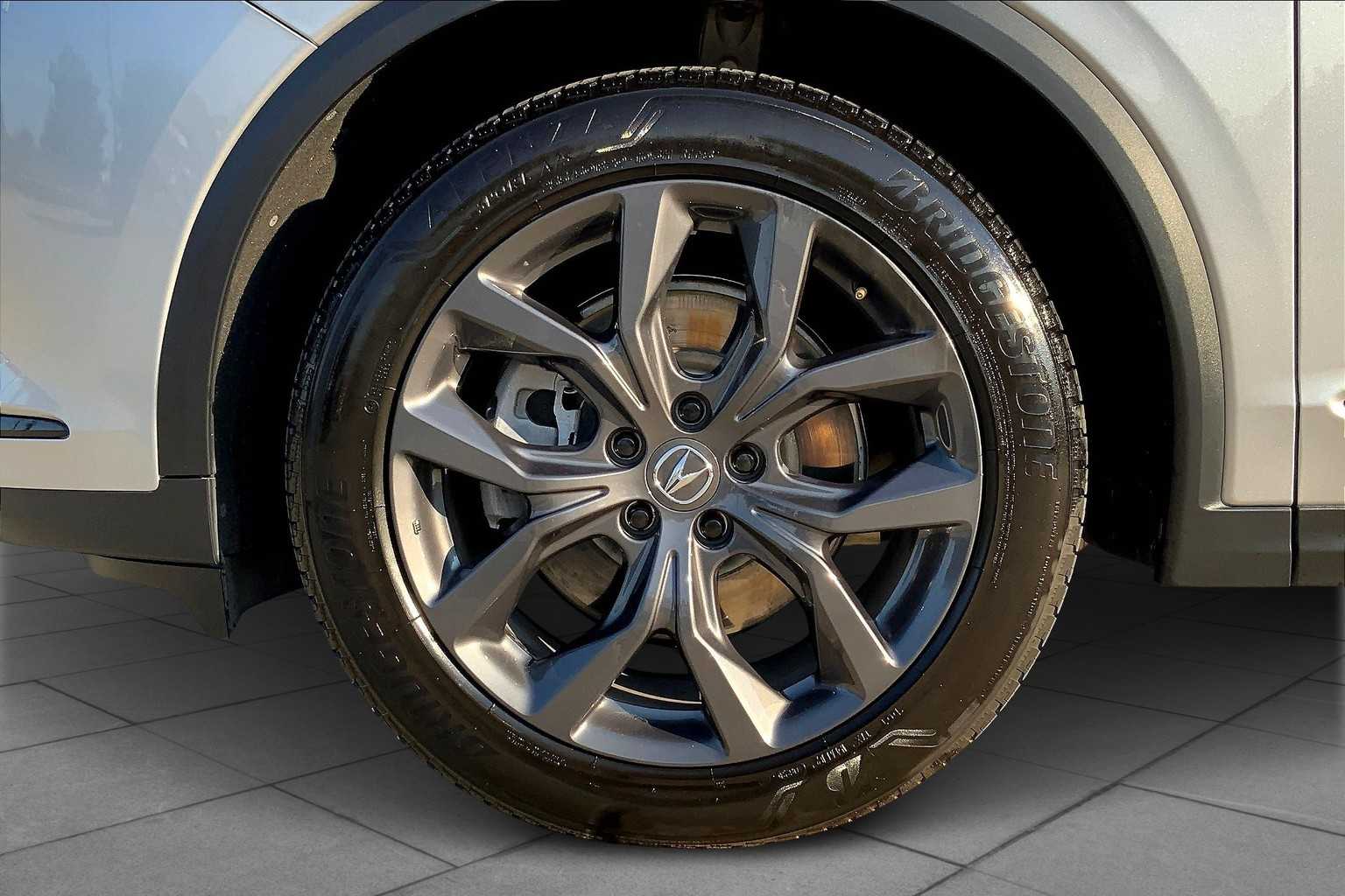 2023 Acura MDX SH-AWD A-Spec photo 9
