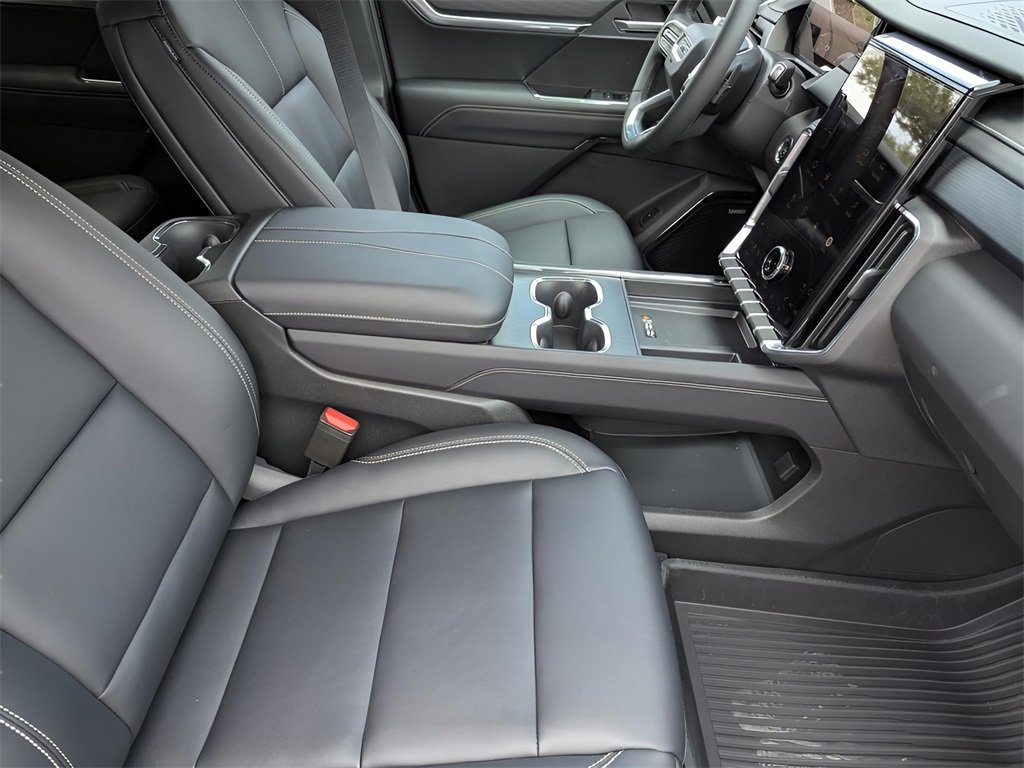 2026 Gmc Acadia Elevation photo 19