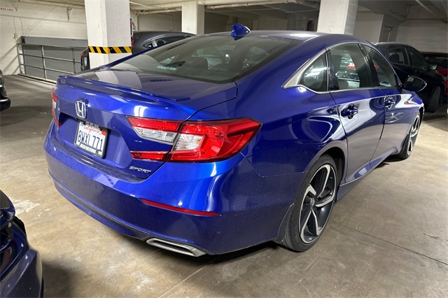 2018 Honda Accord Sport photo 3