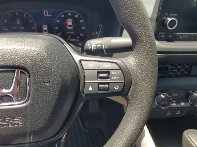 2025 Honda Accord LX photo 14