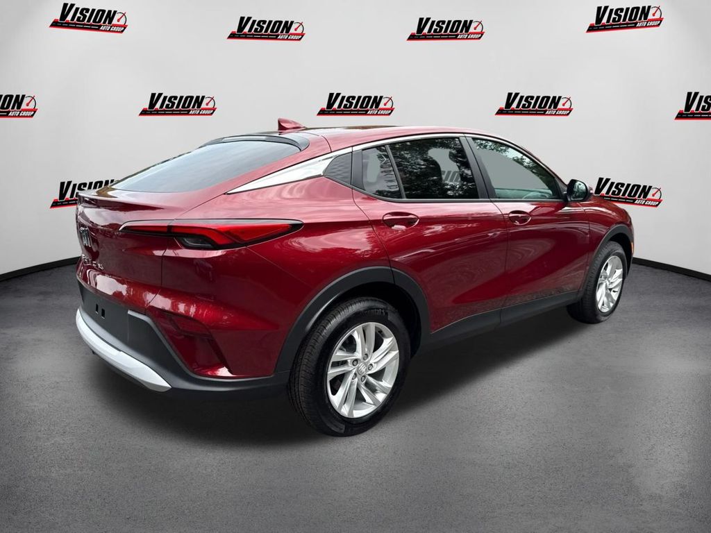 2024 Buick Envista Preferred photo 5